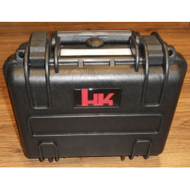 HK D - Transportný kufrík s vyrezanou penou na USP Compact